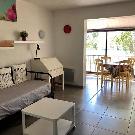 Appartement 239 Les Salicornes Арл Екстериор снимка