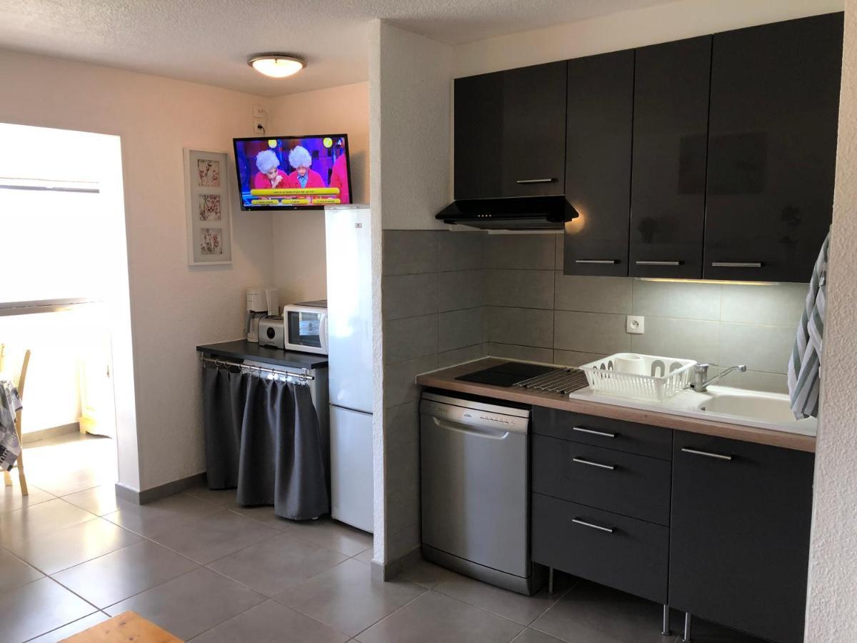 Appartement 239 Les Salicornes Арл Екстериор снимка